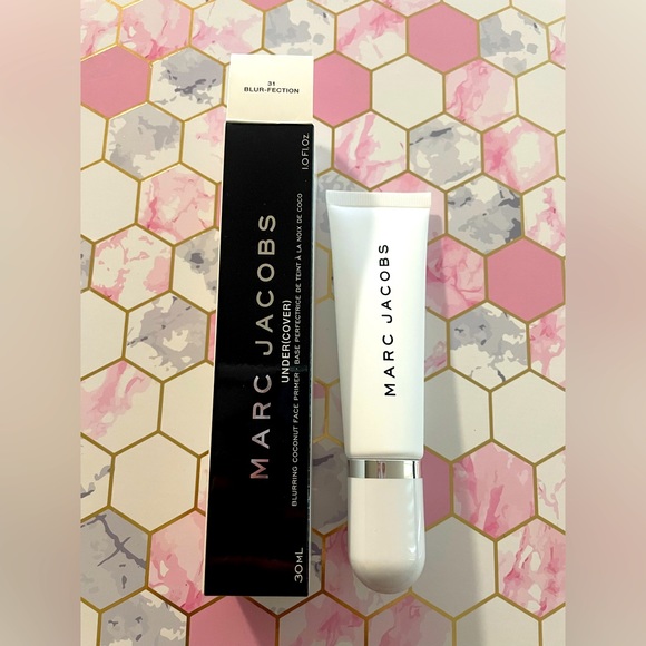 Marc Jacobs Other - MARC JACOBS BEAUTY Under(cover) Blurring Coconut Face Primer